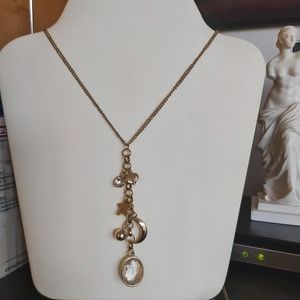Gold Tone Necklace
